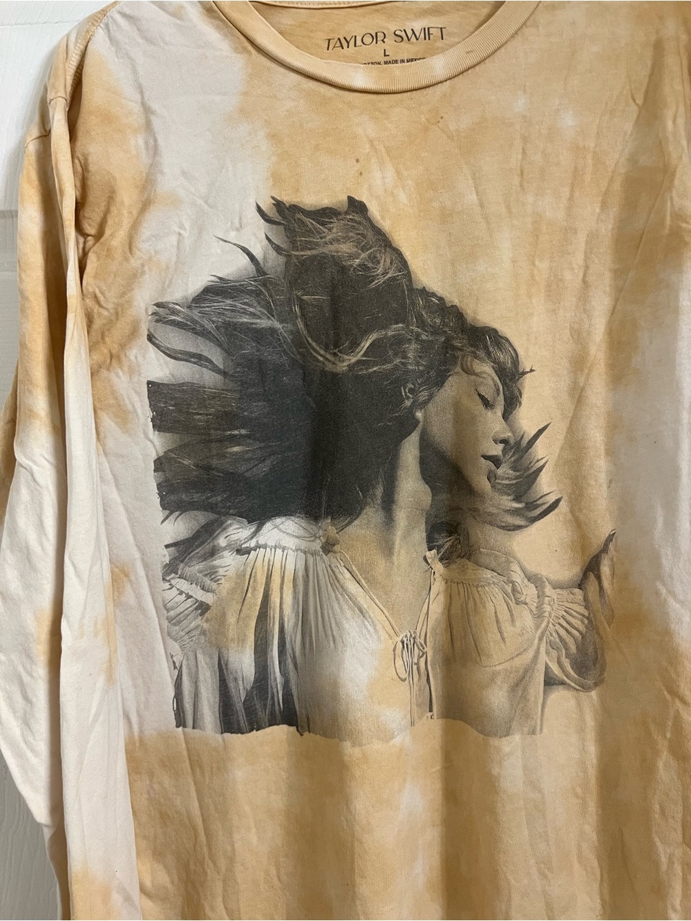 Taylor Swift Fearless Yellow Tie-Dye Long Sleeve Graphic Tee - Men - Picture 3 of 3